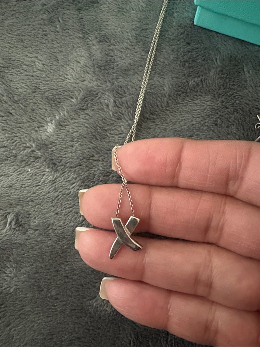 Tiffany & Co necklace and earrings - Picture 4 of 6